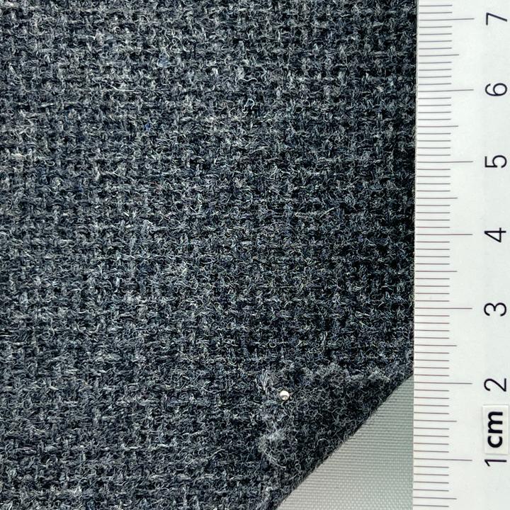 Wool 50–100% · 300–398 gsm 4