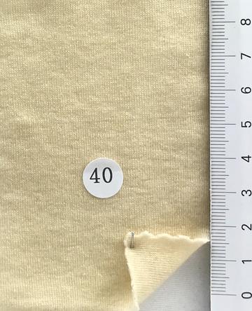 40 Beige