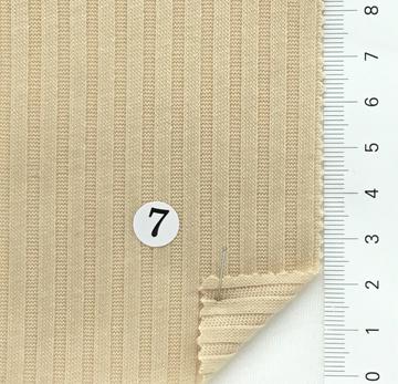 7 Beige