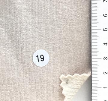 19 Beige