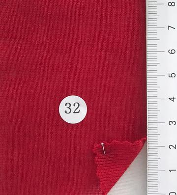32 Red