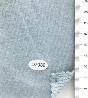 D7032 Pale Green