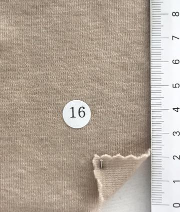 16 Beige