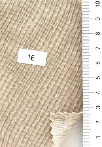 16 Beige
