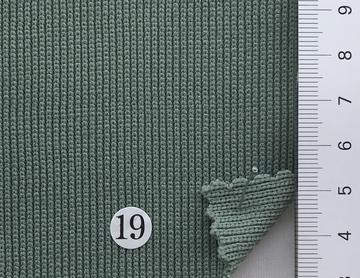 19 Deep Green