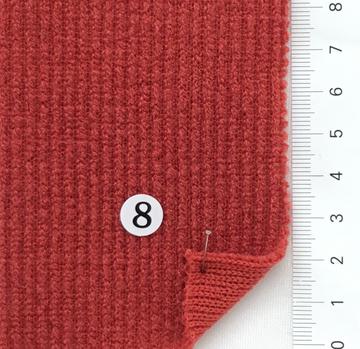 8 Red