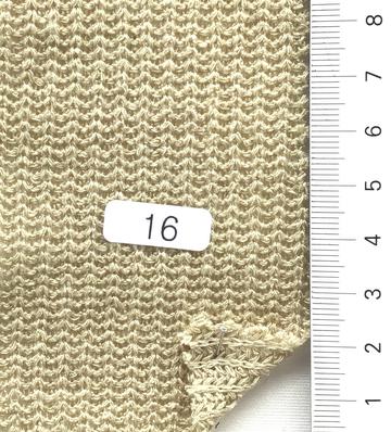 16 Beige