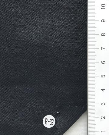 R-32 Black