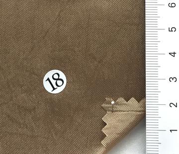 18 Beige