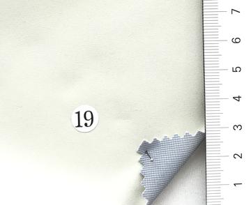 19 Beige