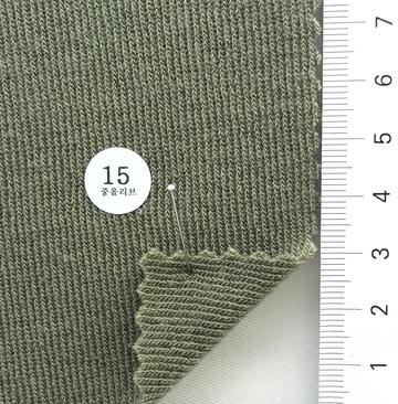 15 Deep Green
