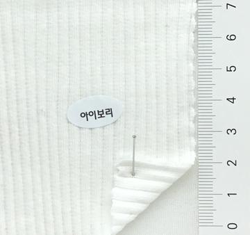 아이보리 White