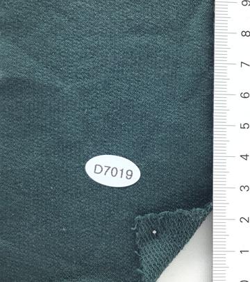 D7019 Deep Green