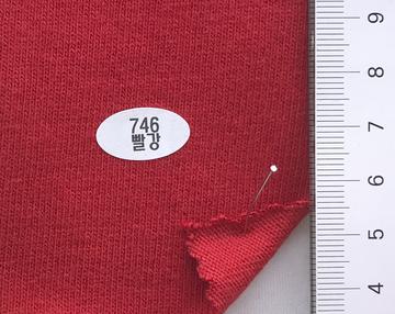 746 Red