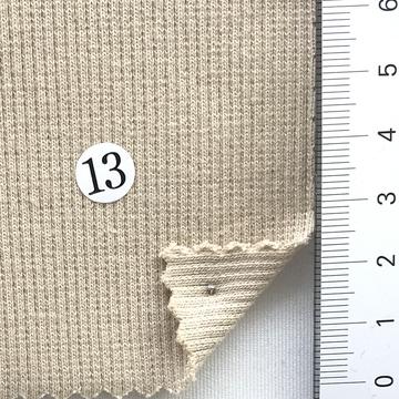 13 Beige
