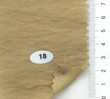 18 Beige