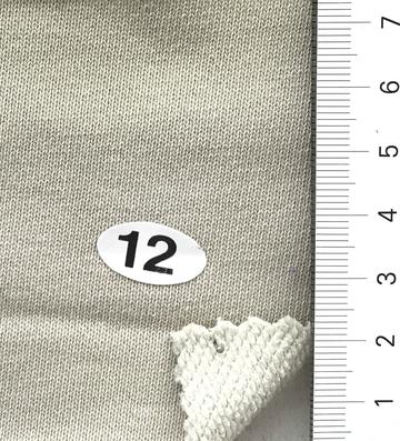 12 Beige