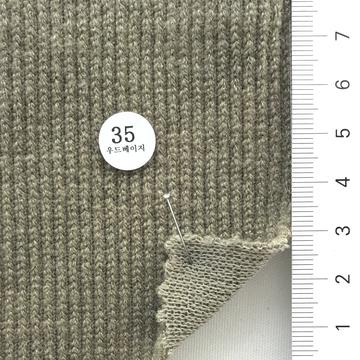 35 Beige