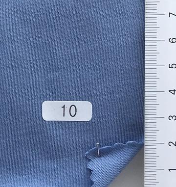 10 (210) Pale Blue