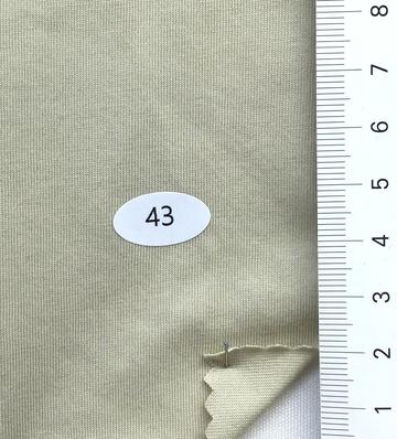 43 Beige