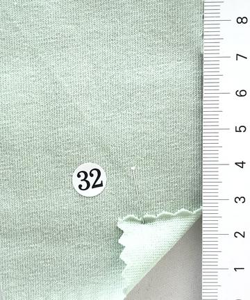 32 Pale Green