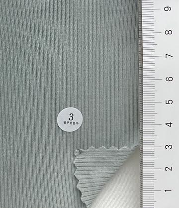 3 Pale Green
