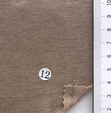 12 Beige