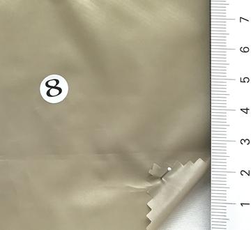 8 Beige