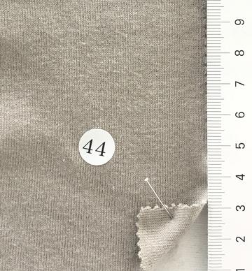 44 Beige