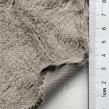 9 Beige