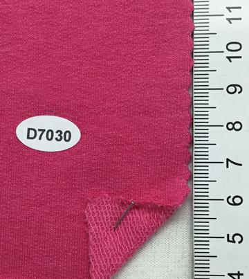 D7030 Magenta