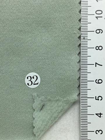 32 Pale Green