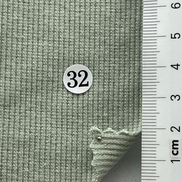32 Pale Green