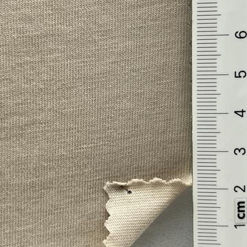 32 Beige