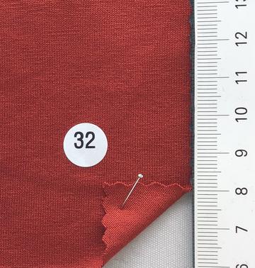 32 Red