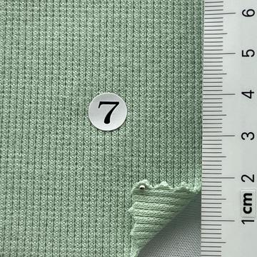 7 Pale Green