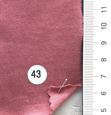 43 Dusty Pink