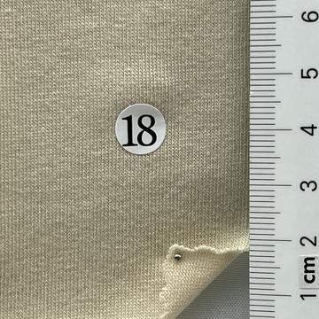 18 Beige
