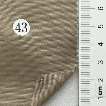 43 Beige