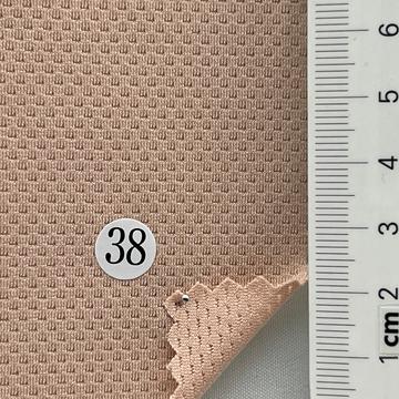 38 Beige