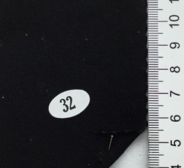 32 Black