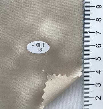 18 Beige