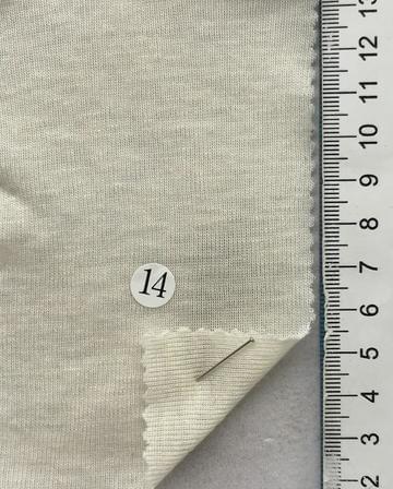 구.14 Ivory