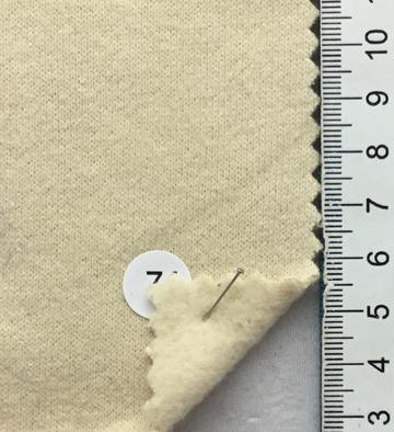 74 Beige