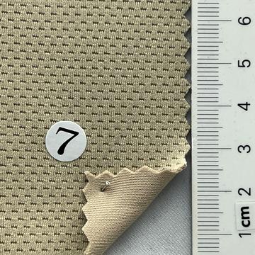 7 Beige