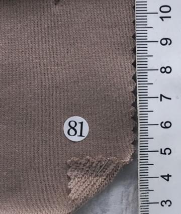 81 Beige