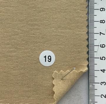 19 Beige