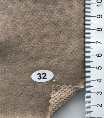 32 Beige