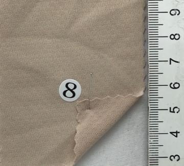 8 Beige