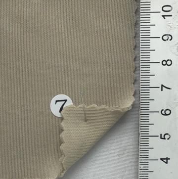 7 Beige